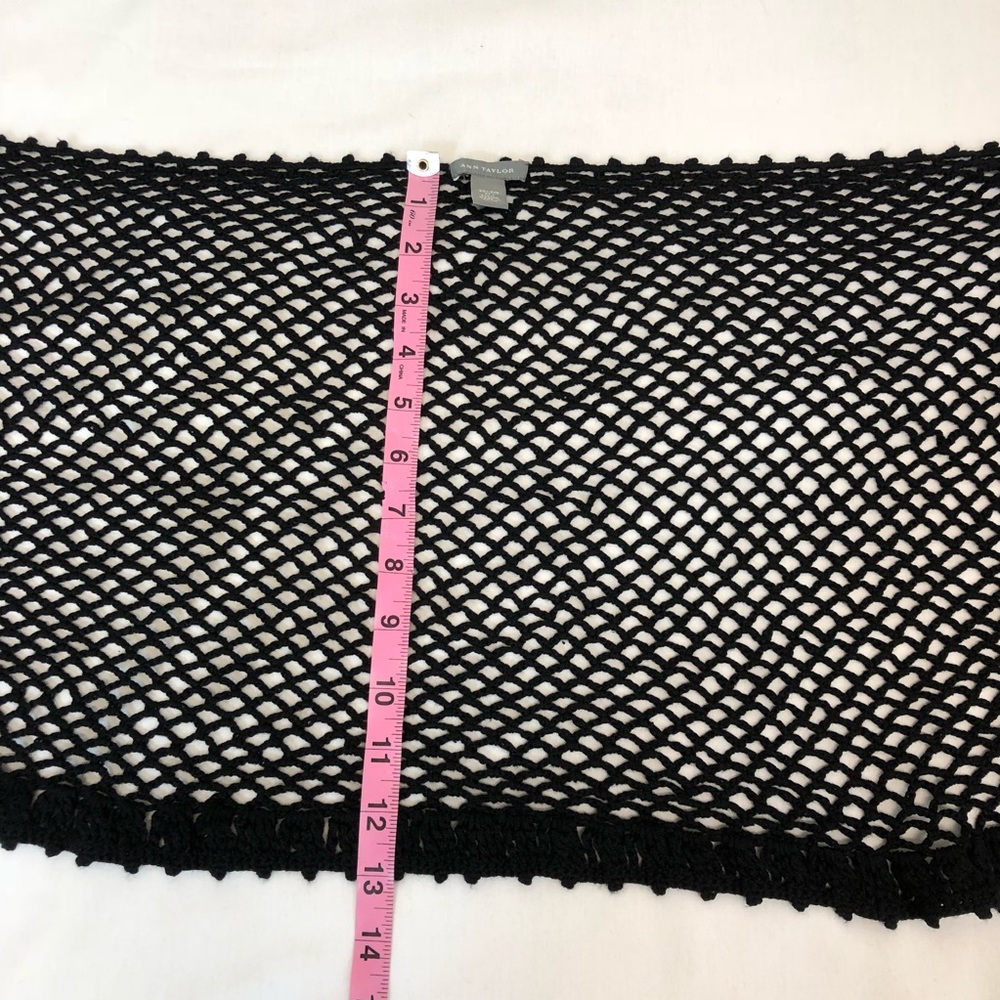 Ann Taylor silk wrap caplet/ shawl - Picture 5 of 5